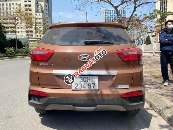 Cần bán lại xe Hyundai Creta năm sản xuất 2017, màu nâu còn mới, giá tốt-1