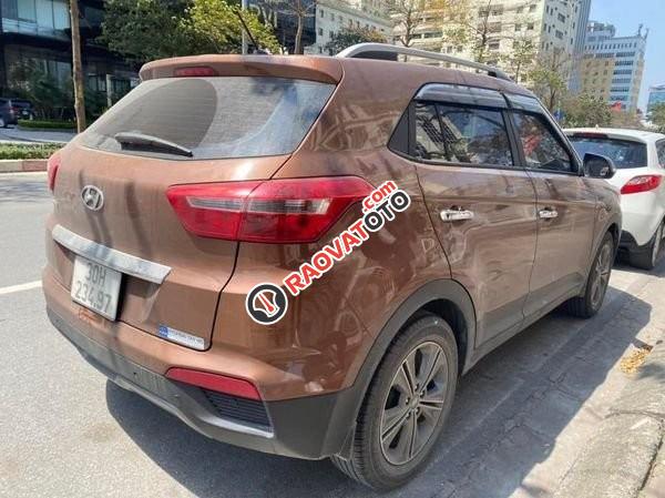 Cần bán lại xe Hyundai Creta năm sản xuất 2017, màu nâu còn mới, giá tốt-2