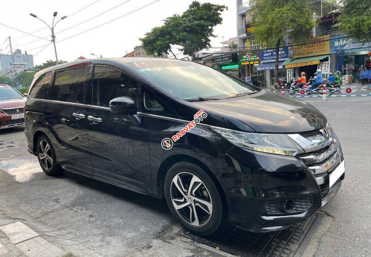 Bán Honda Odyssey 2.4 CVT năm 2017, màu đen, nhập khẩu nguyên chiếc-3