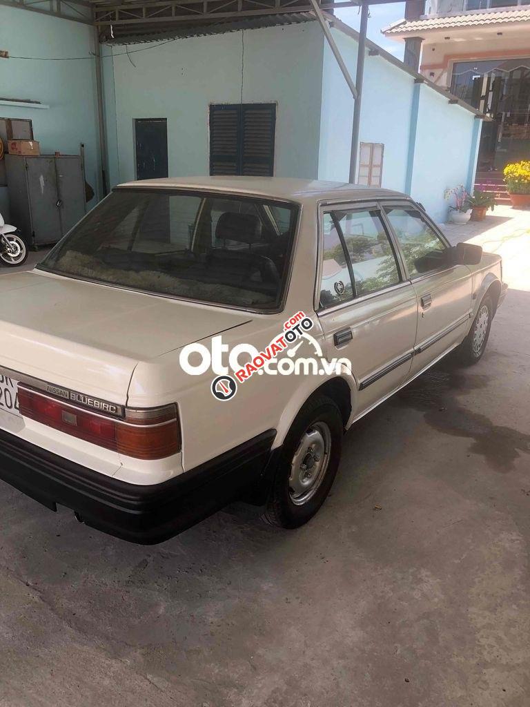 Bán Nissan Bluebird sản xuất năm 1986, màu trắng-2