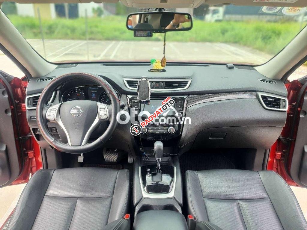 Xe Nissan X trail 2.0 Premium năm 2018, màu đỏ-8