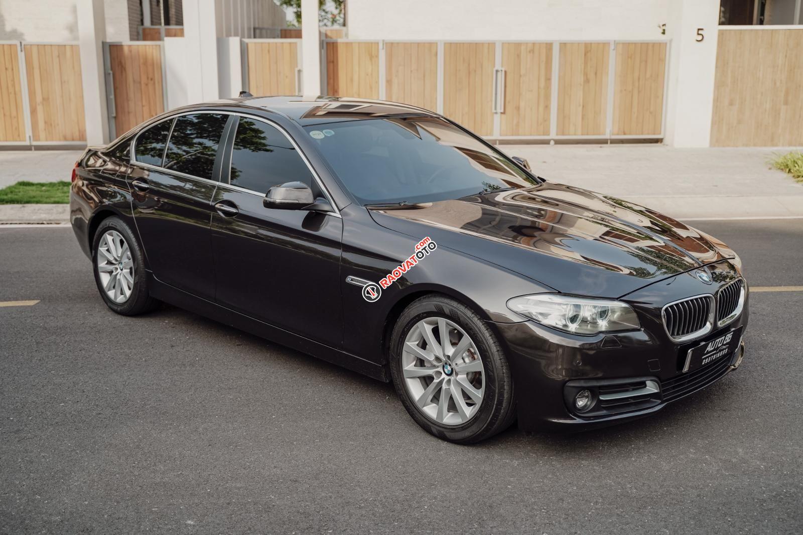 Bán BMW 528i năm 2016, màu đen, cam kết xe chất lượng-24