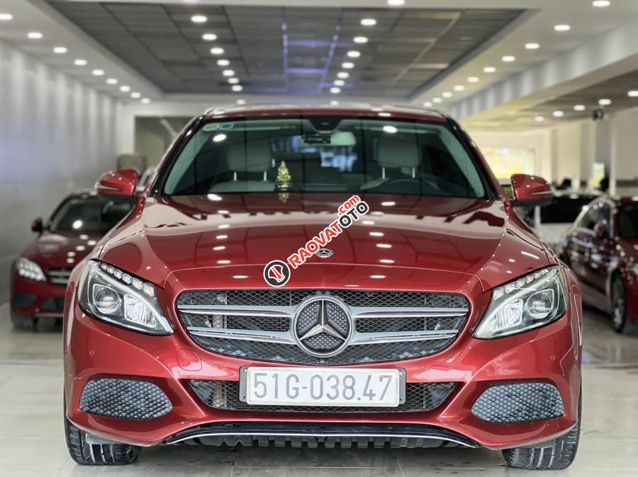Cần bán Mercedes C200 năm sản xuất 2018, màu đỏ-18