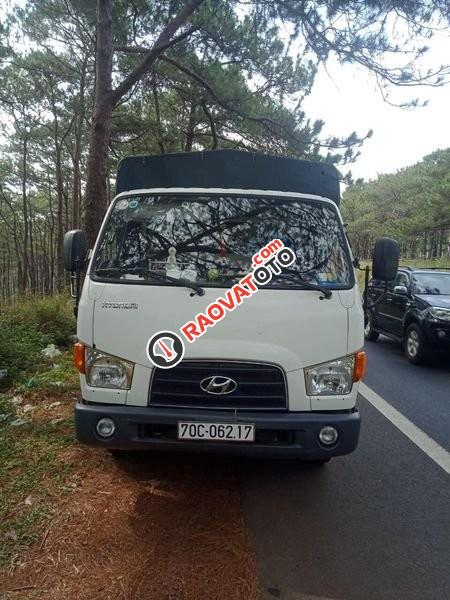 Bán ô tô Hyundai HD 72 sản xuất năm 2015, màu trắng, 590tr-0