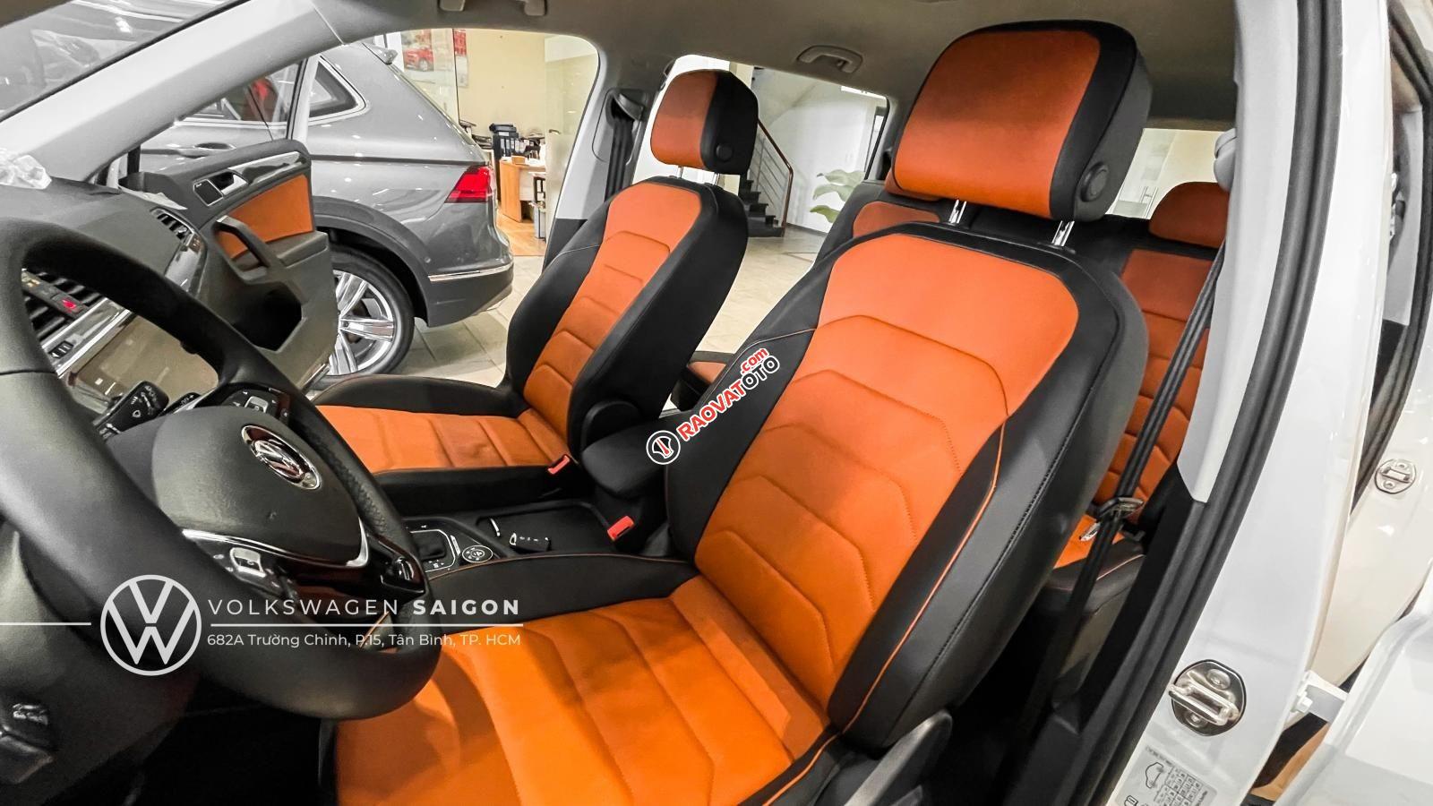 [Volkswagen Vũng Tàu ]Tiguan Luxury S 2022 màu trắng, động cơ 2.0 Turbo, SUV 7 chỗ gầm cao cho gia đình, dẫn động 2 cầu-8