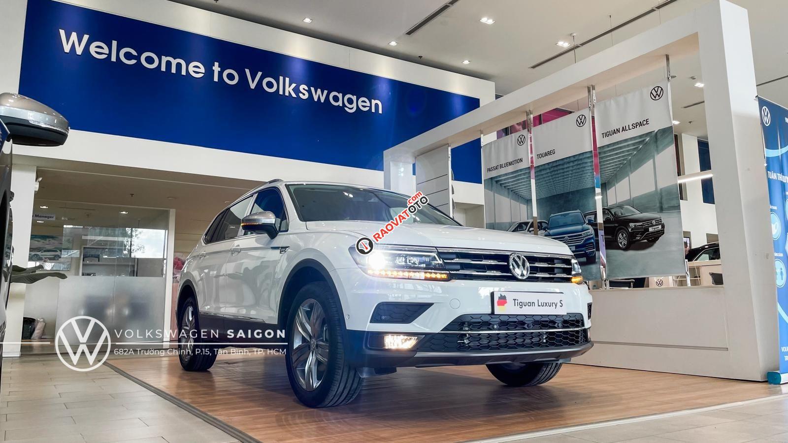 [Volkswagen Vũng Tàu ]Tiguan Luxury S 2022 màu trắng, động cơ 2.0 Turbo, SUV 7 chỗ gầm cao cho gia đình, dẫn động 2 cầu-5