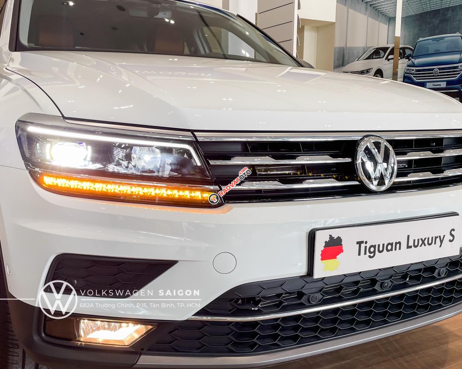 [Volkswagen Vũng Tàu ]Tiguan Luxury S 2022 màu trắng, động cơ 2.0 Turbo, SUV 7 chỗ gầm cao cho gia đình, dẫn động 2 cầu-0