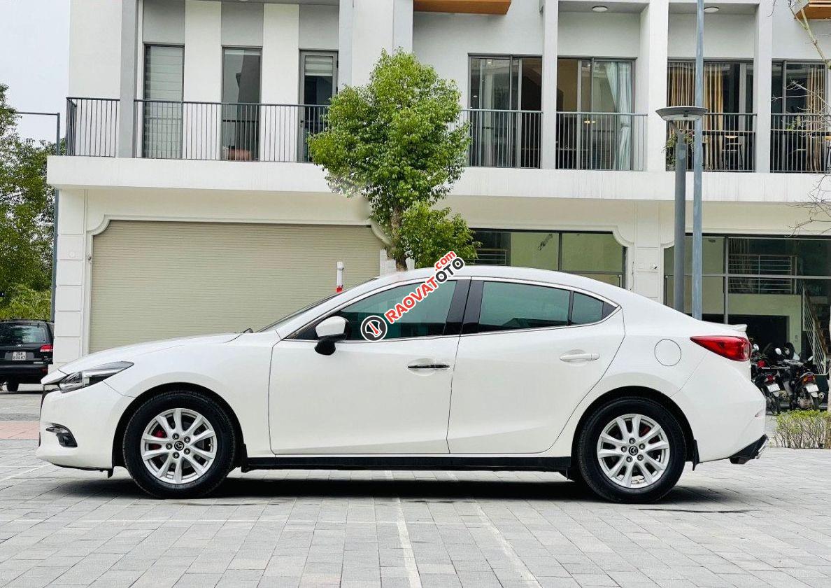 Cần bán lại xe Mazda 3 sản xuất năm 2017, màu trắng, giá tốt-6