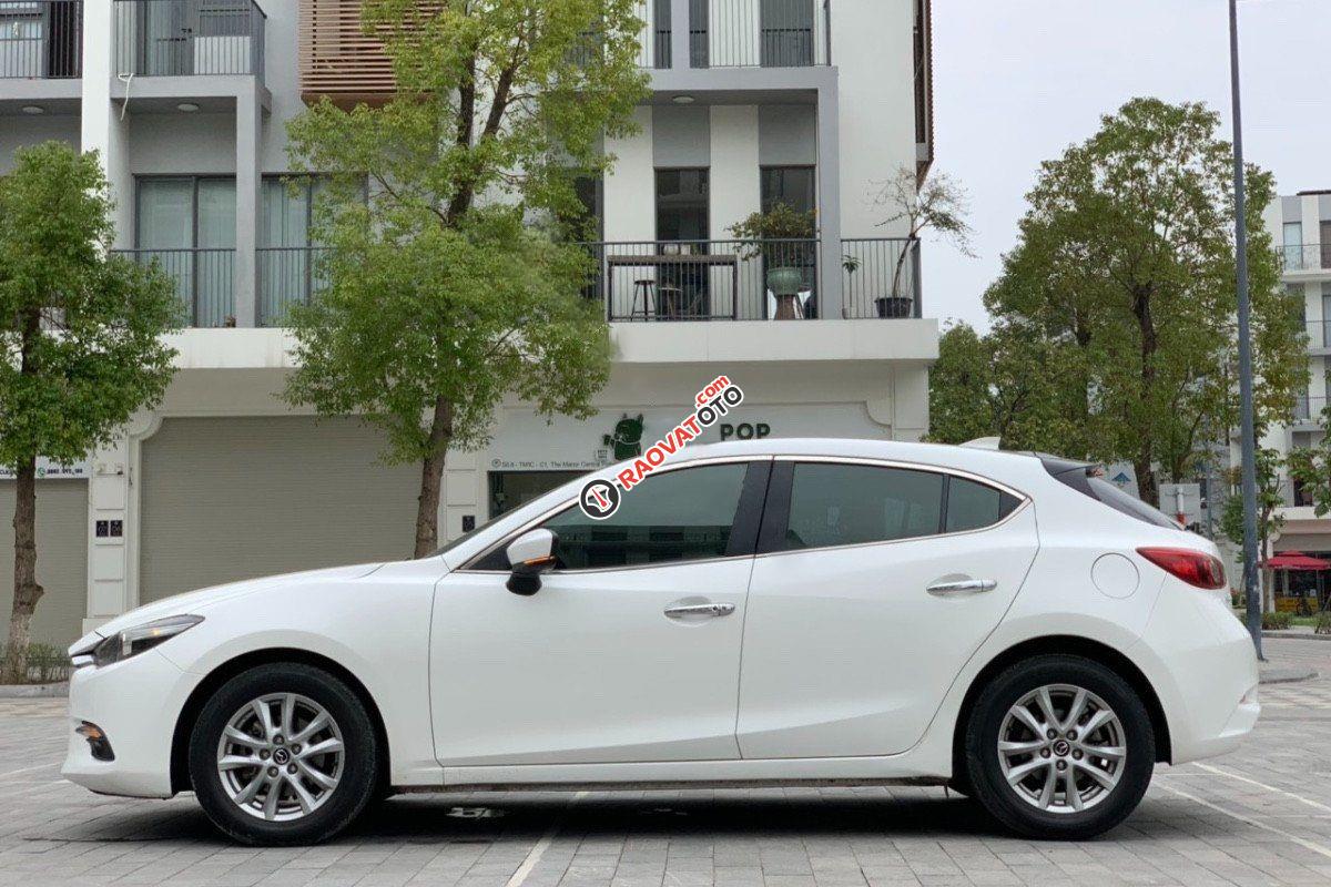 Bán ô tô Mazda 3 sản xuất 2018, màu trắng, 579 triệu-5