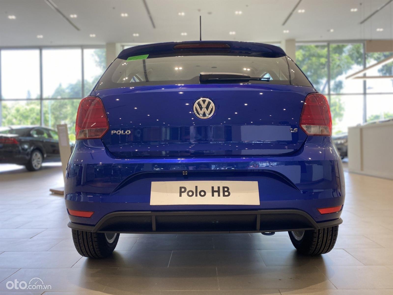 Volkswagen Polo 1.6 Hatchback 2022 - Miễn phí lệ phí trước bạ- LH Hotline KD: 093 2168 093-5