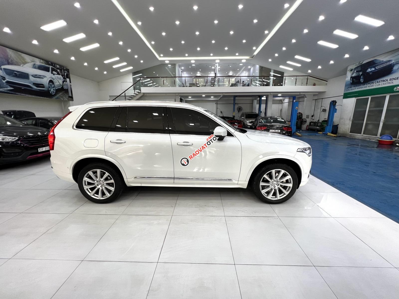 Cần bán Volvo XC90 sản xuất 2018, màu trắng, nhập khẩu -7