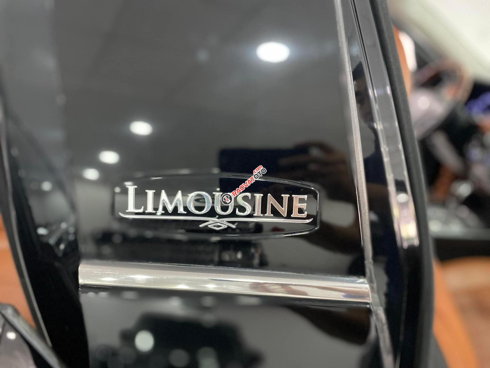 Màu đen, xe nhập-6