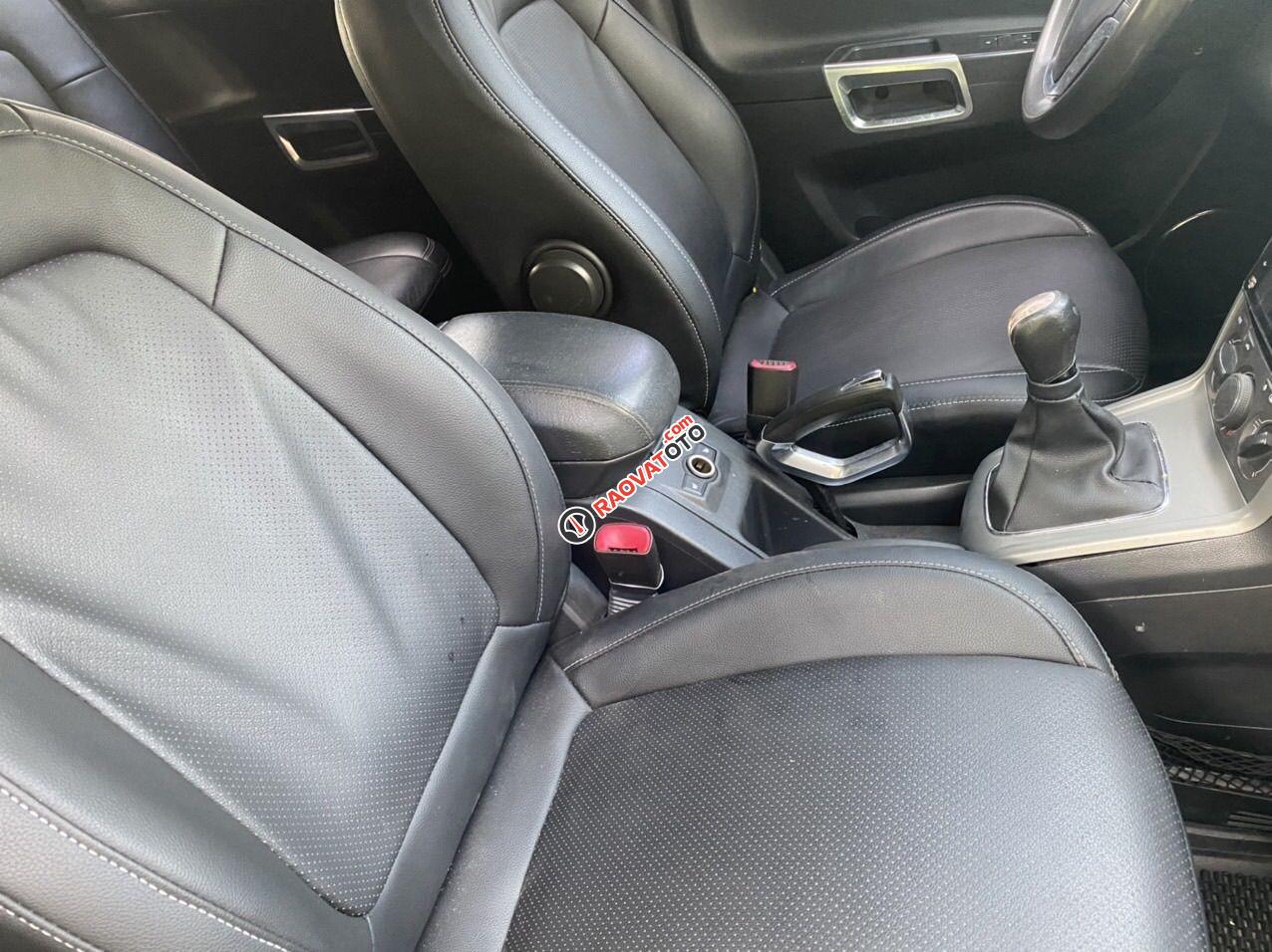 Xe gia đình, giá chỉ 265tr-6