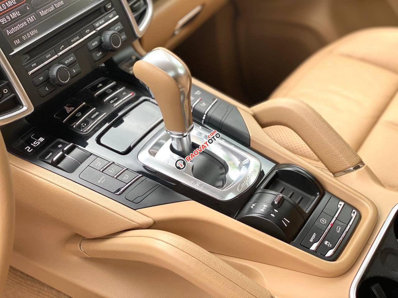 Màu trắng, nhập khẩu nguyên chiếc-4