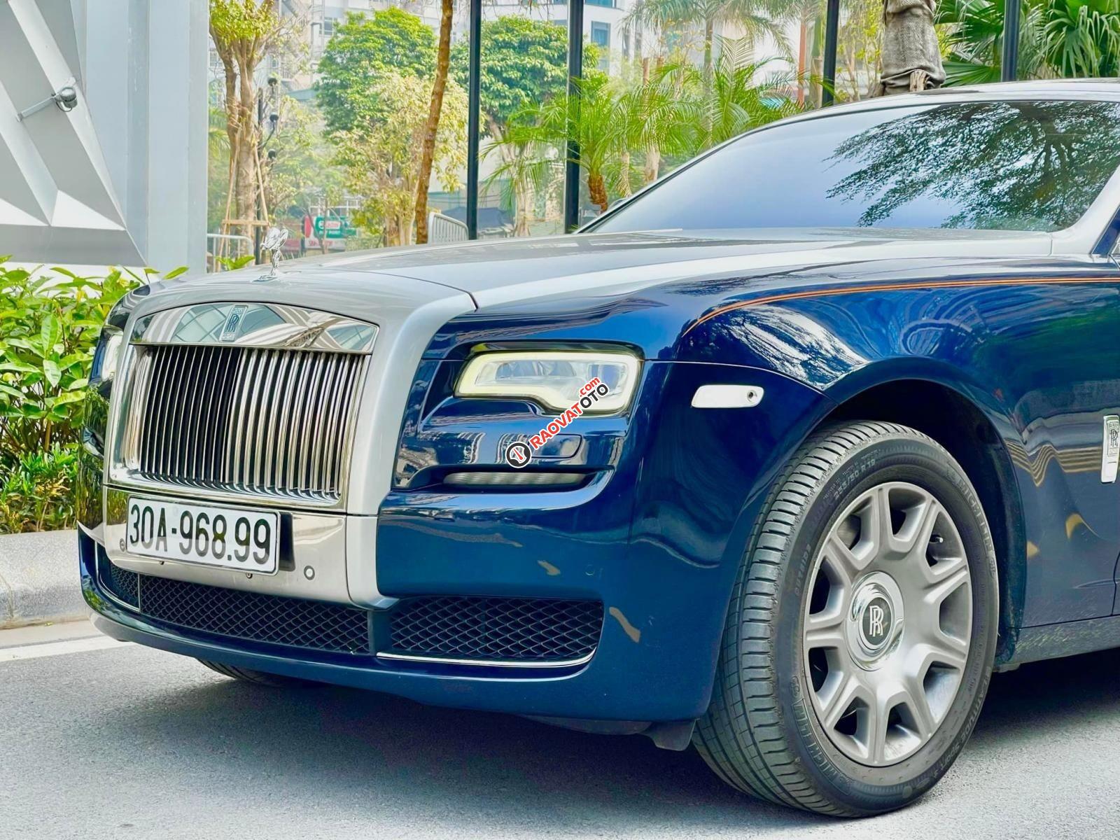 Màu xanh lam, xe nhập-21