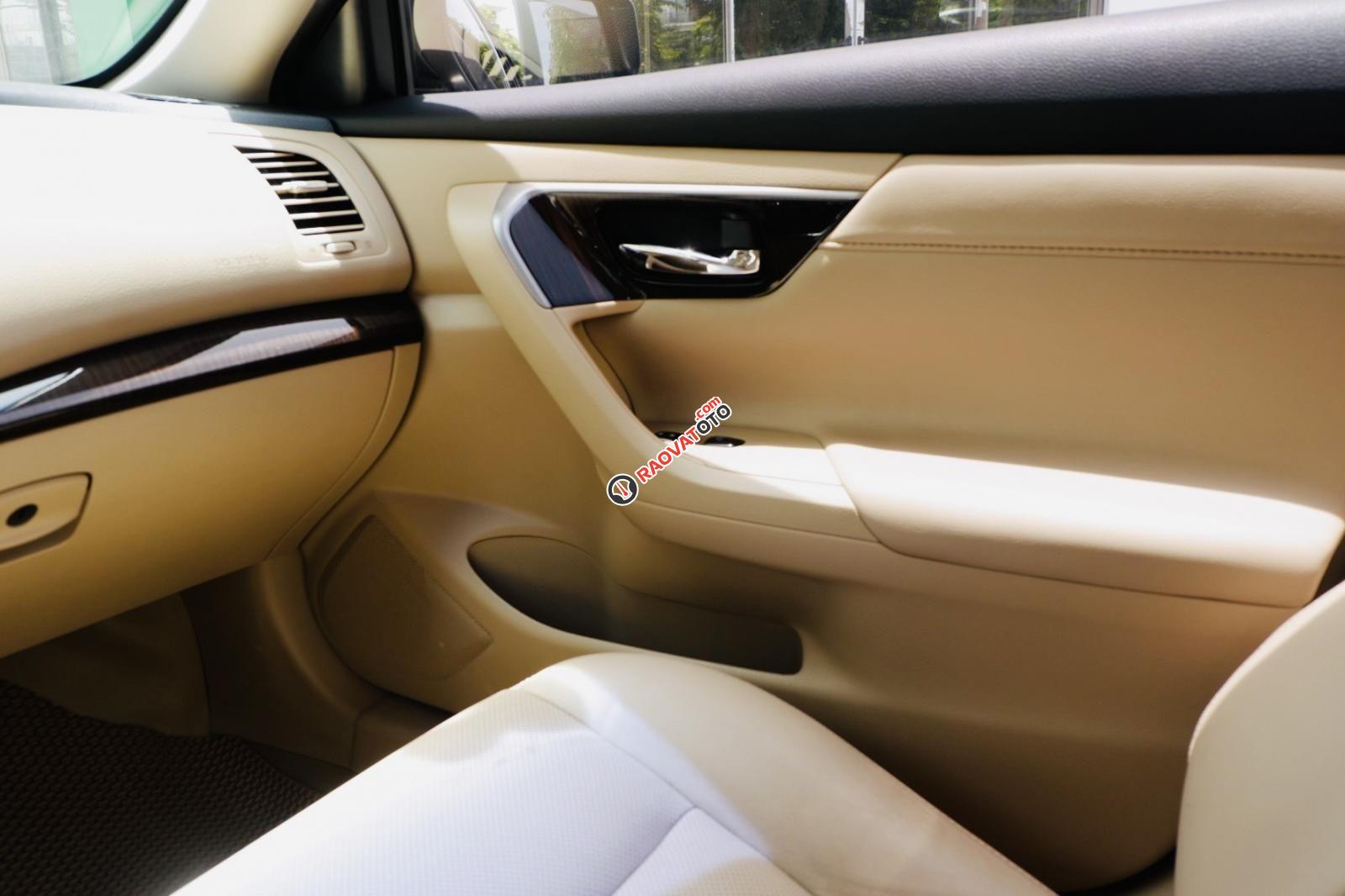 Màu đen, nhập khẩu-16