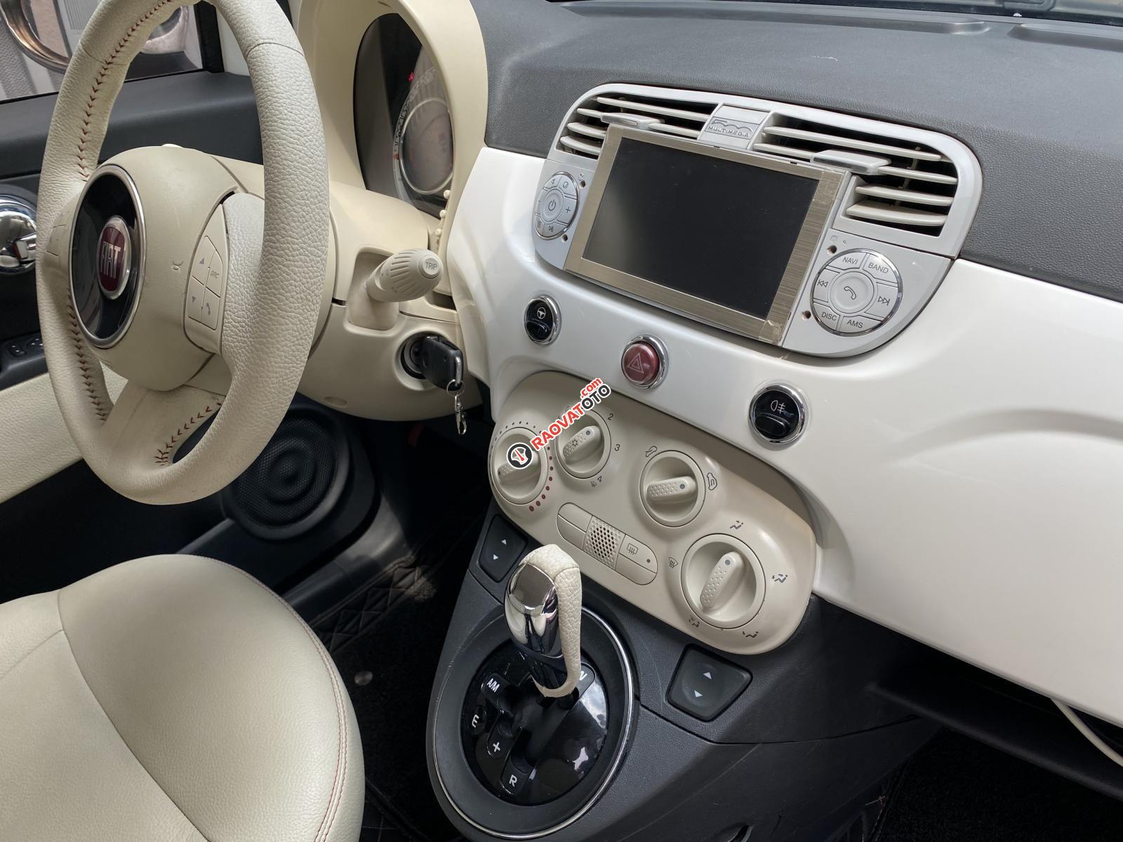 Bán xe số tự động, màu trắng, nhập khẩu từ Italia-10