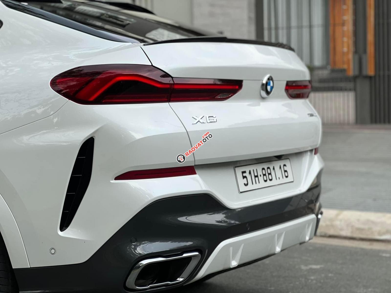 Màu trắng, nhập khẩu nguyên chiếc-14