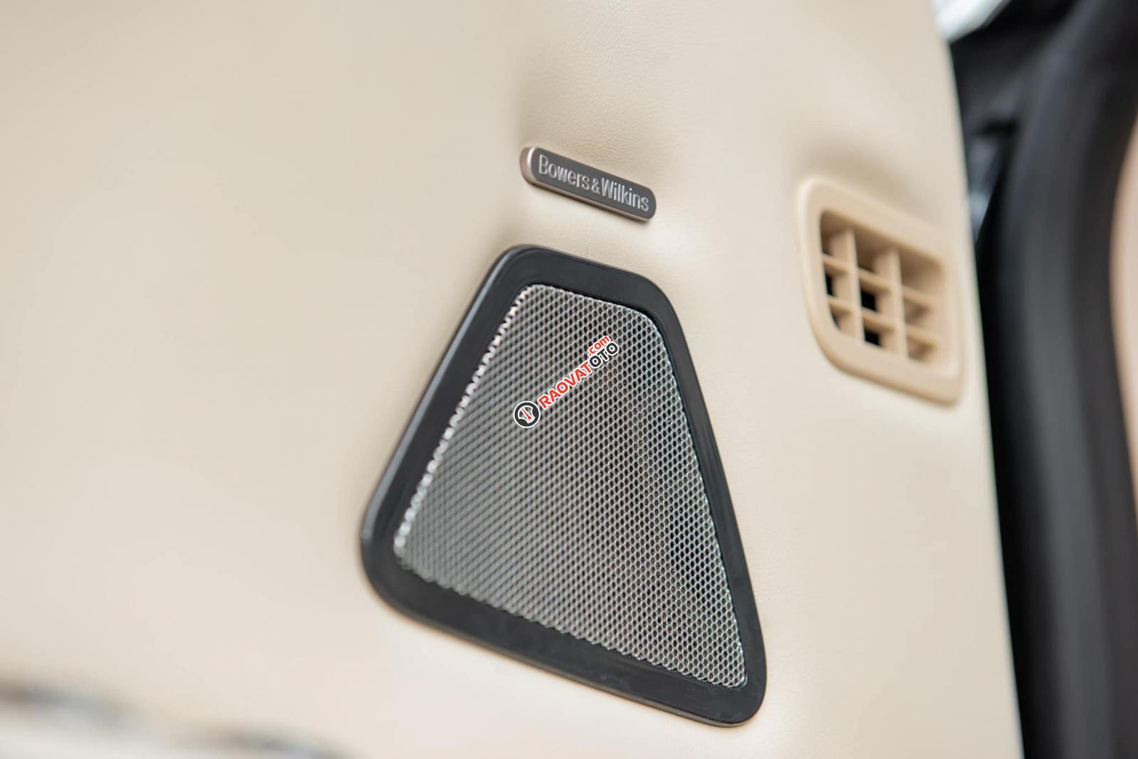 Full options up model 2022 - Siêu sang biển Hà Nội - Tối ưu 2 tỷ so với xe mới-1