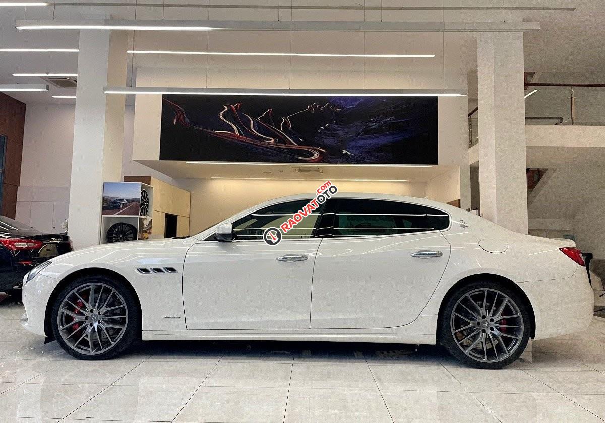 Màu trắng, nhập khẩu-8