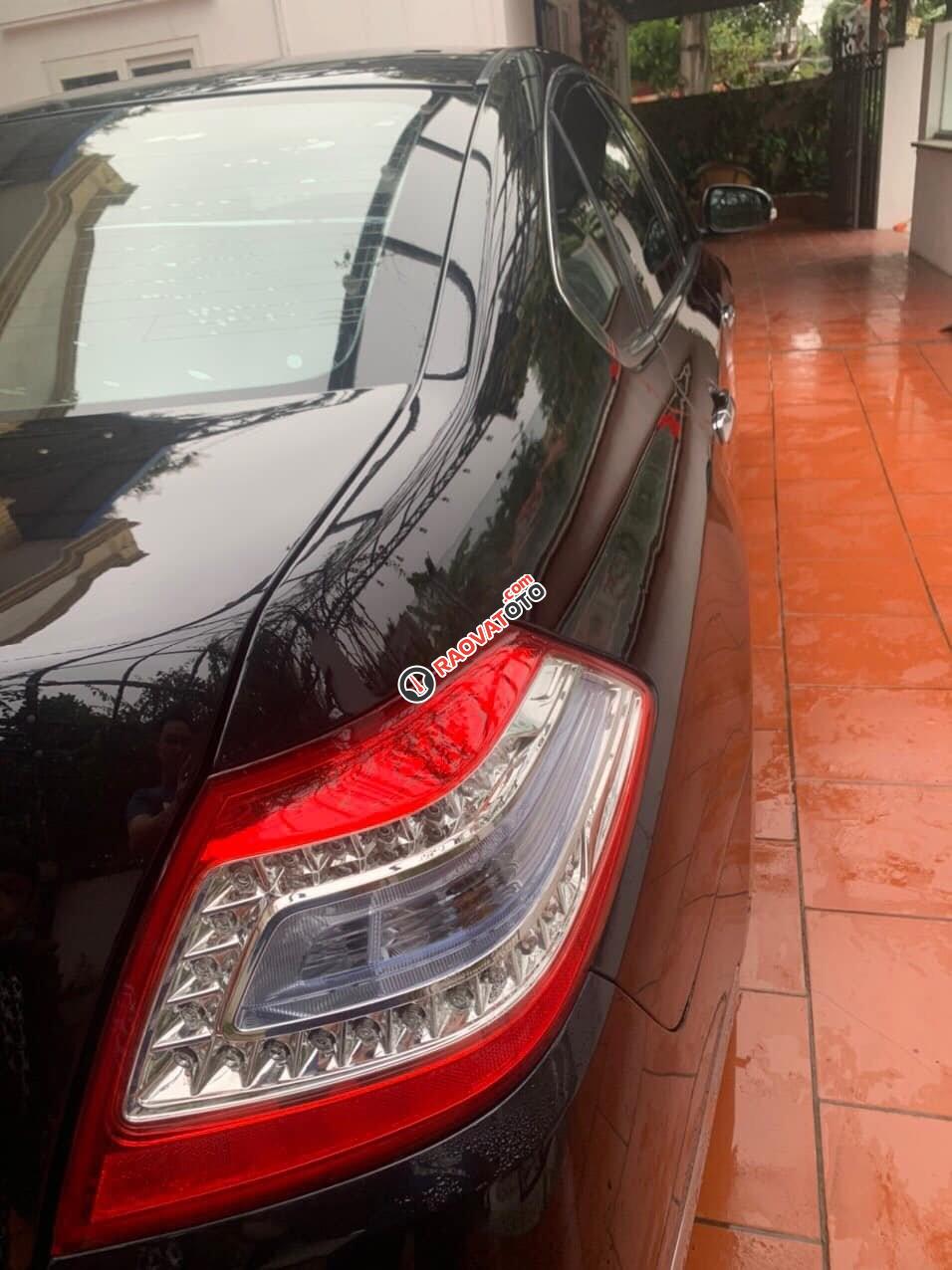 Màu đen, 470 triệu-4