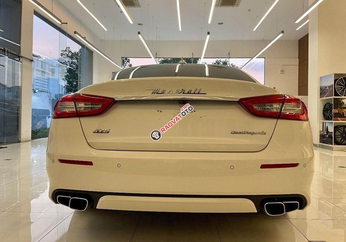 Màu trắng, nhập khẩu-7