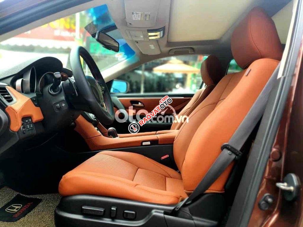 Nhập khẩu nguyên chiếc-4