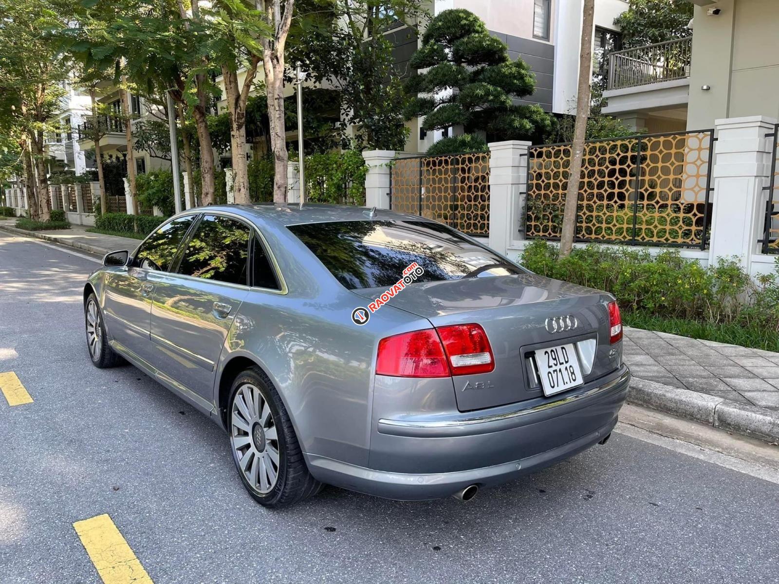 Quattro - Đẳng cấp sang trọng - Màu độc lạ giá 450tr-2