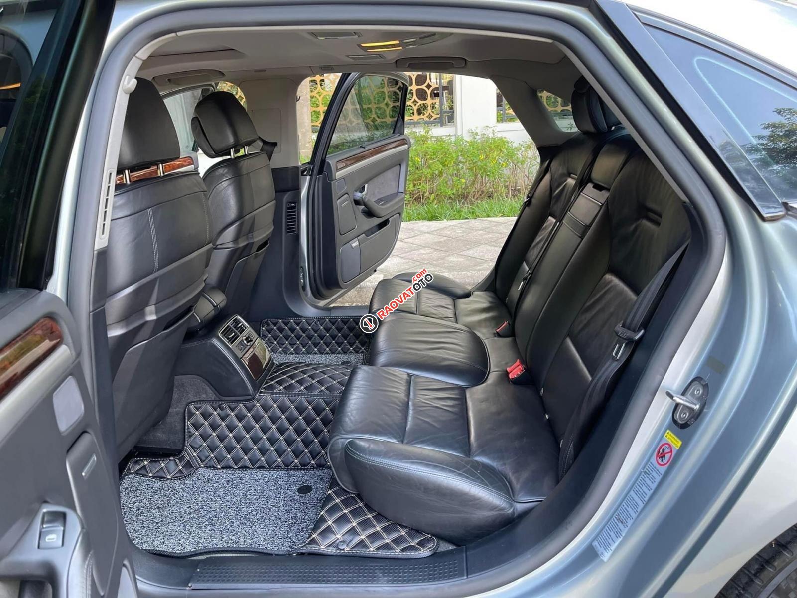 Quattro - Đẳng cấp sang trọng - Màu độc lạ giá 450tr-12