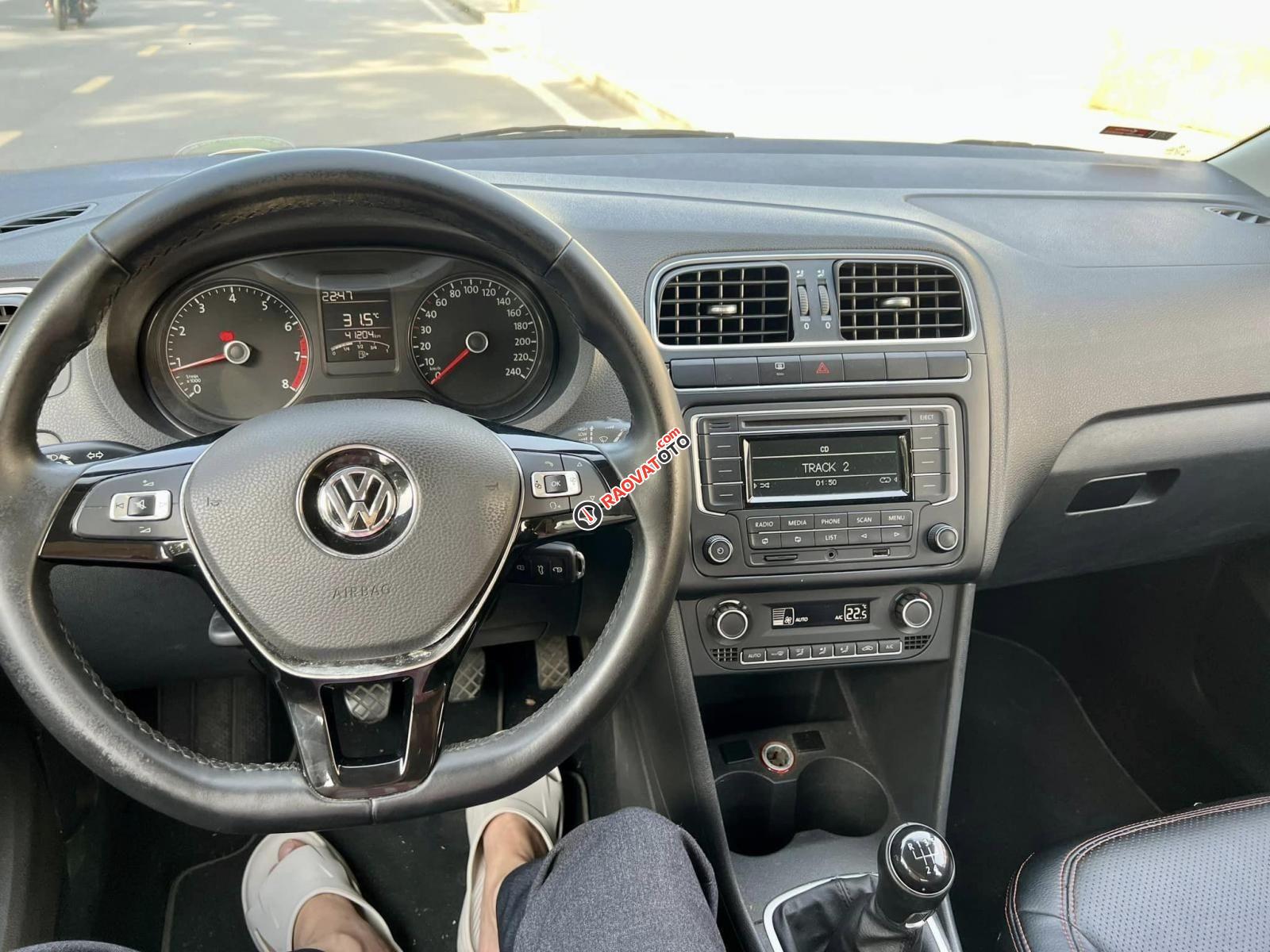 Volkswagen Polo 2015 số sàn-8