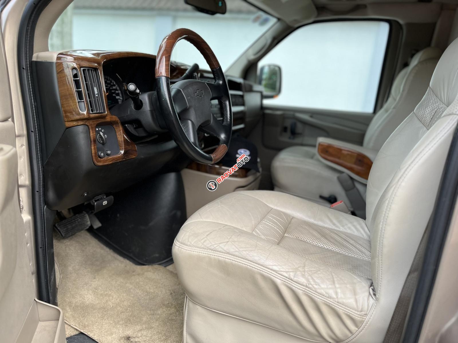 Chevrolet Express 2007 số tự động-9