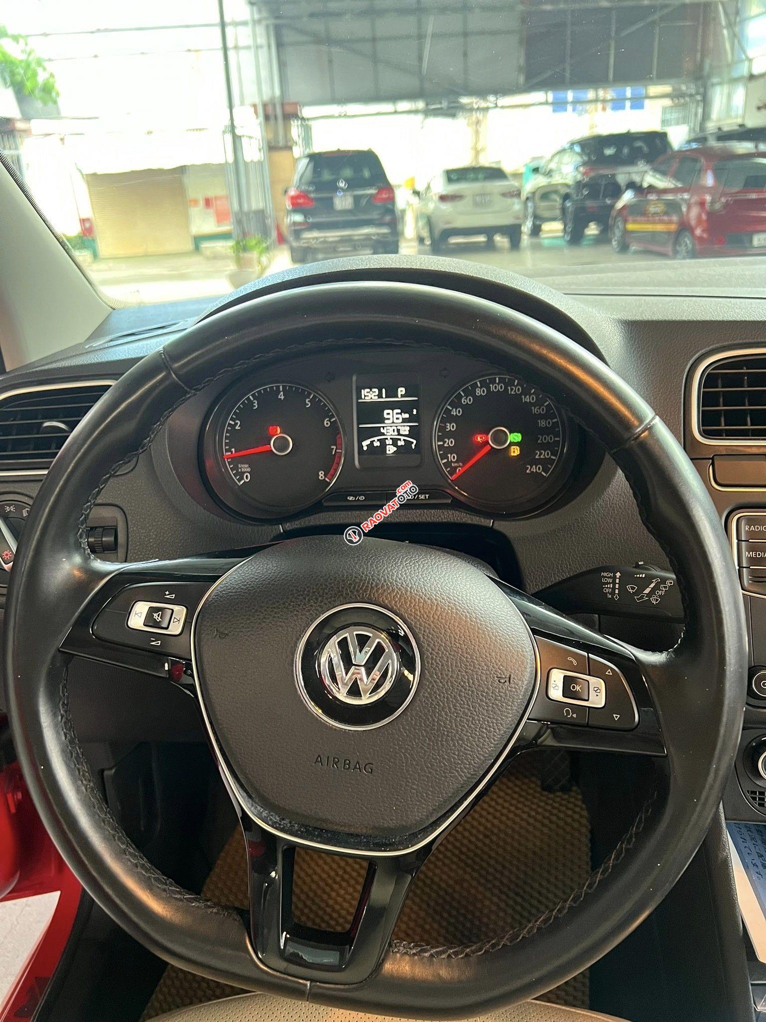 Volkswagen Polo 2017-14