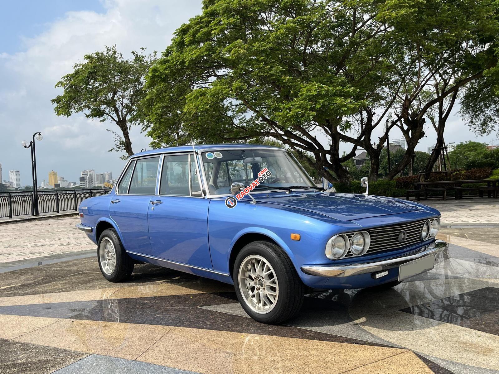 1969 Mazda 1500 màu xanh kim loại-0