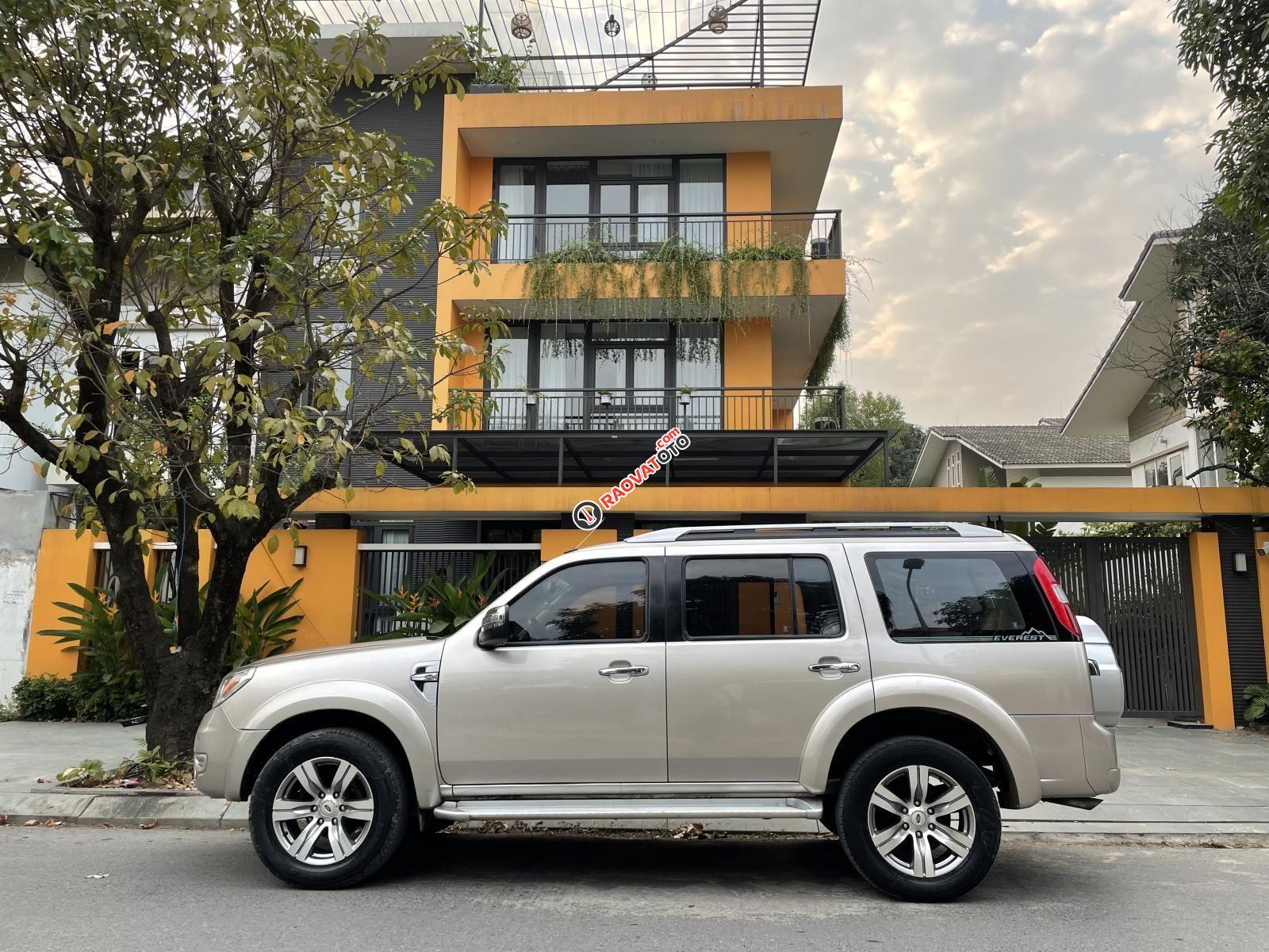 Máy dầu, số sàn, màu ghi vàng-0