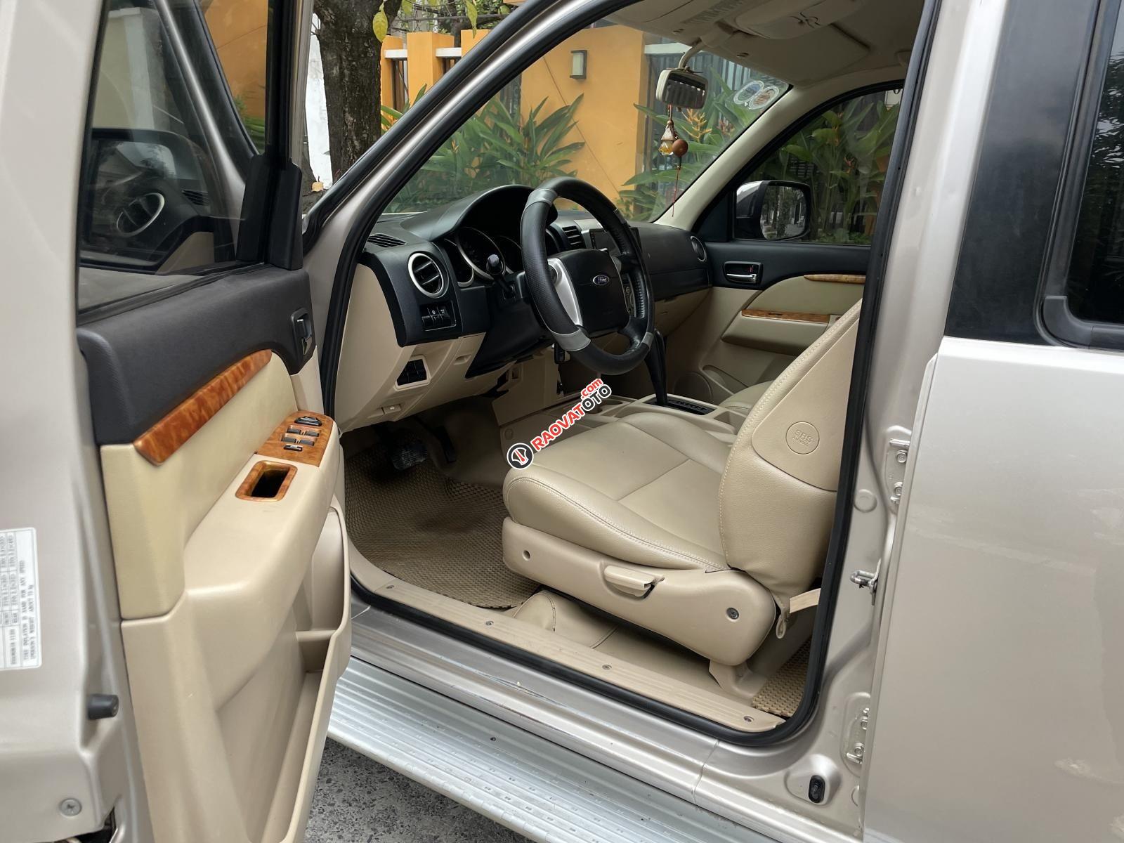 Máy dầu, số sàn, màu ghi vàng-2