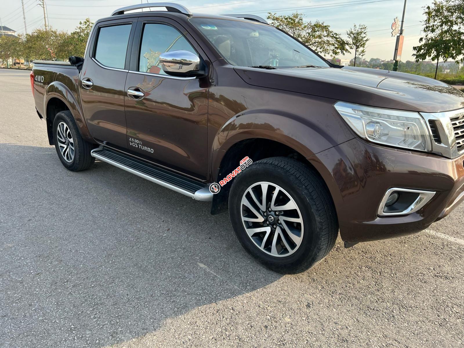 Bán Navara 2016 còn mới nguyên, giá 496tr-3