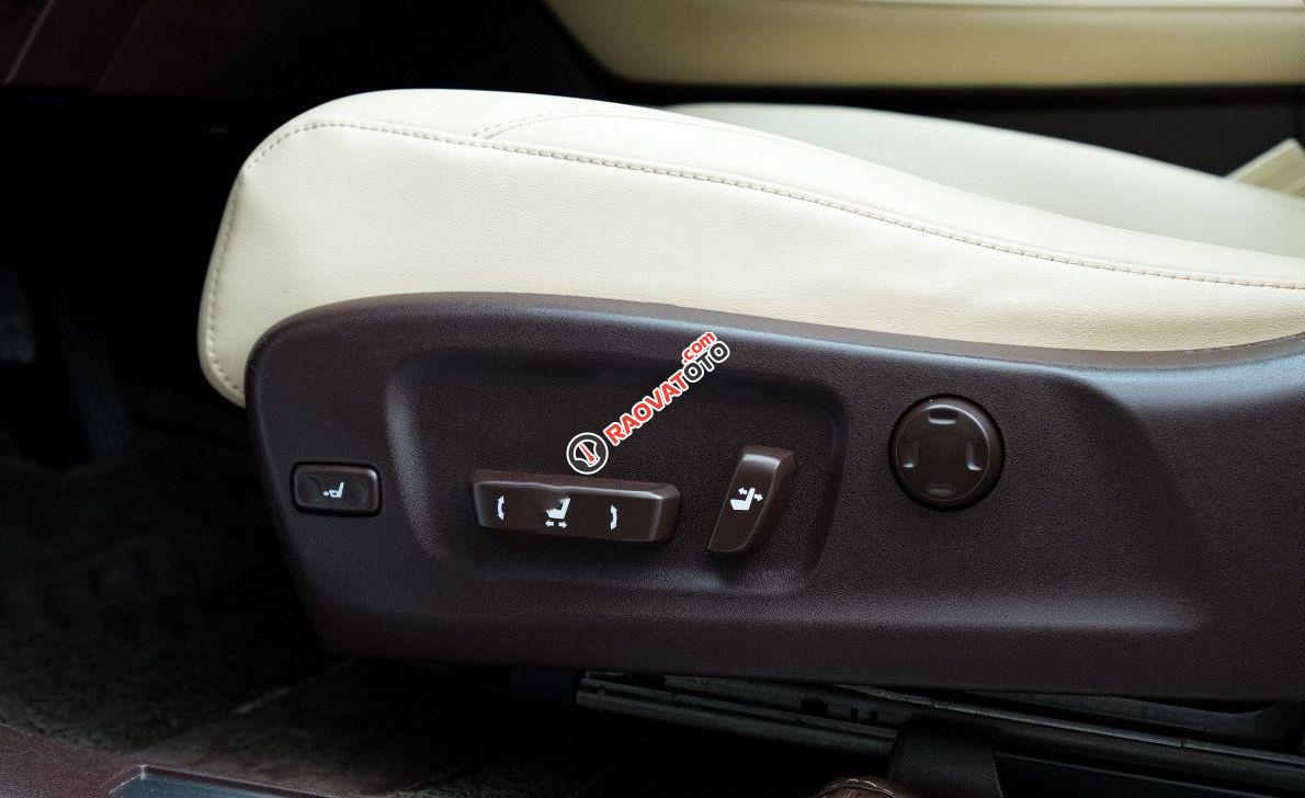 Cần bán xe Lexus RX 200T sản xuất năm 2017, màu trắng, nhập khẩu-7