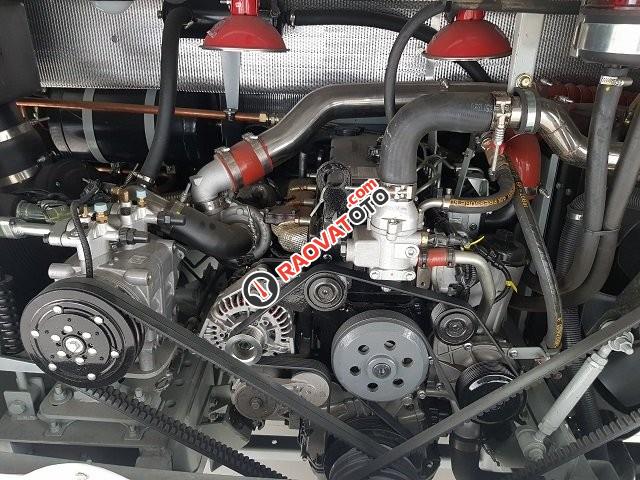 Giá xe khách 29 chỗ bầu hơi, chính hãng HCM, trả góp 70%-4