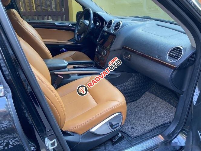 Màu đen, nhập khẩu Mỹ, giá 456 triệu-9