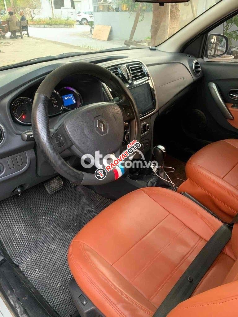 Bán Renault Sandero năm sản xuất 2016, nhập khẩu số tự động-2
