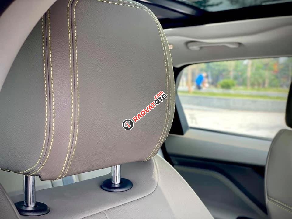 Nhập khẩu nguyên chiếc xe gia đình-12