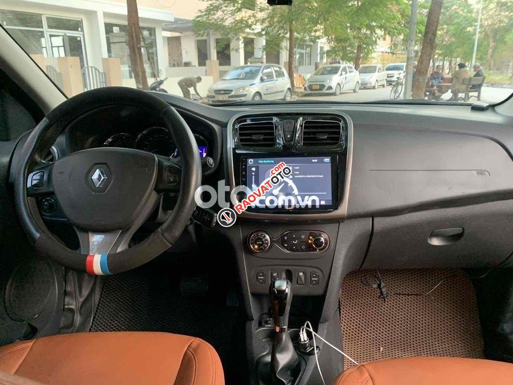 Bán Renault Sandero năm sản xuất 2016, nhập khẩu số tự động-0
