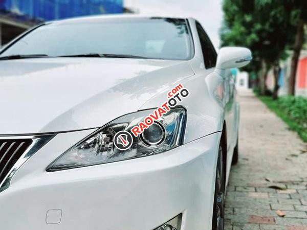 Cần bán Lexus IS 250 sản xuất 2009, màu trắng, nhập khẩu nguyên chiếc, giá 735tr-3