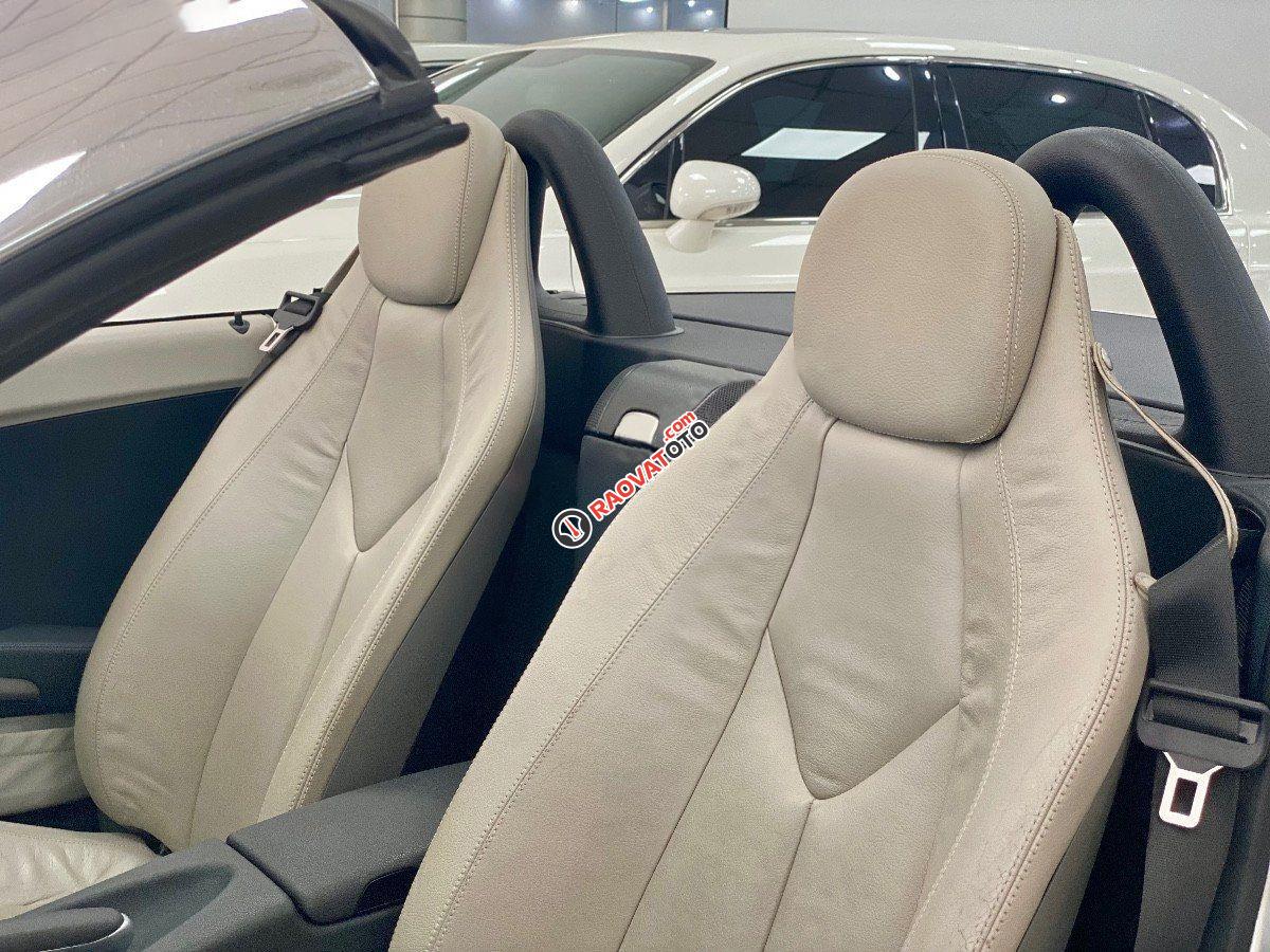 Cần bán xe Mercedes SLK350 AMG sản xuất 2009, màu bạc, xe nhập số tự động-6