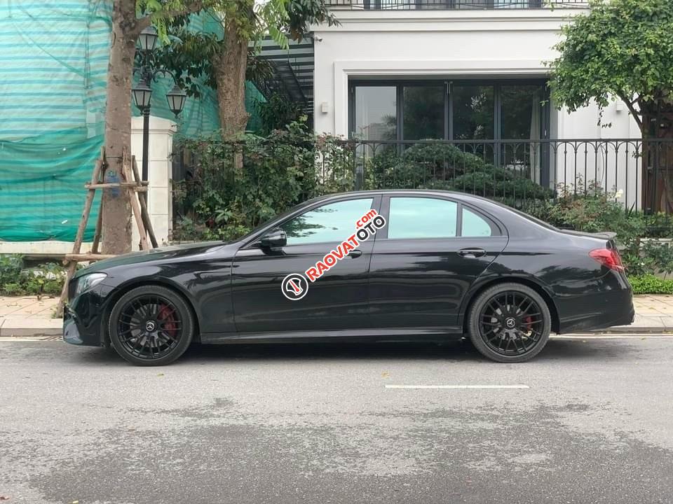 Mercedes-Benz E63 model 2017-4