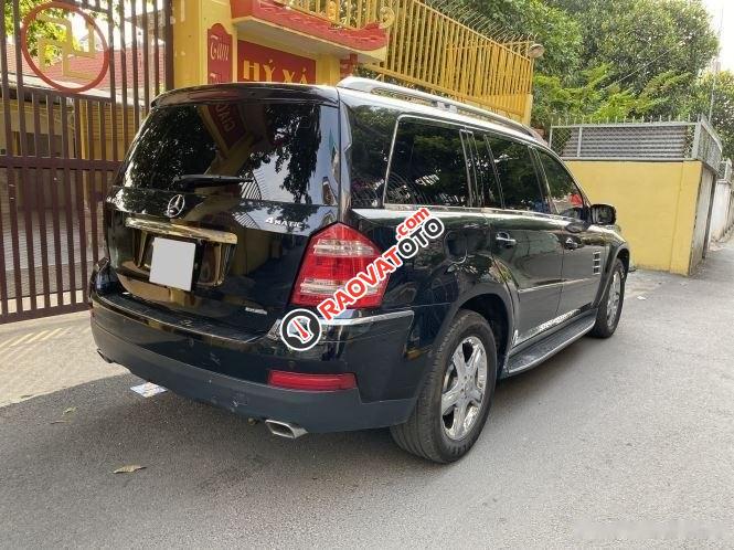 Màu đen, nhập khẩu Mỹ, giá 456 triệu-4