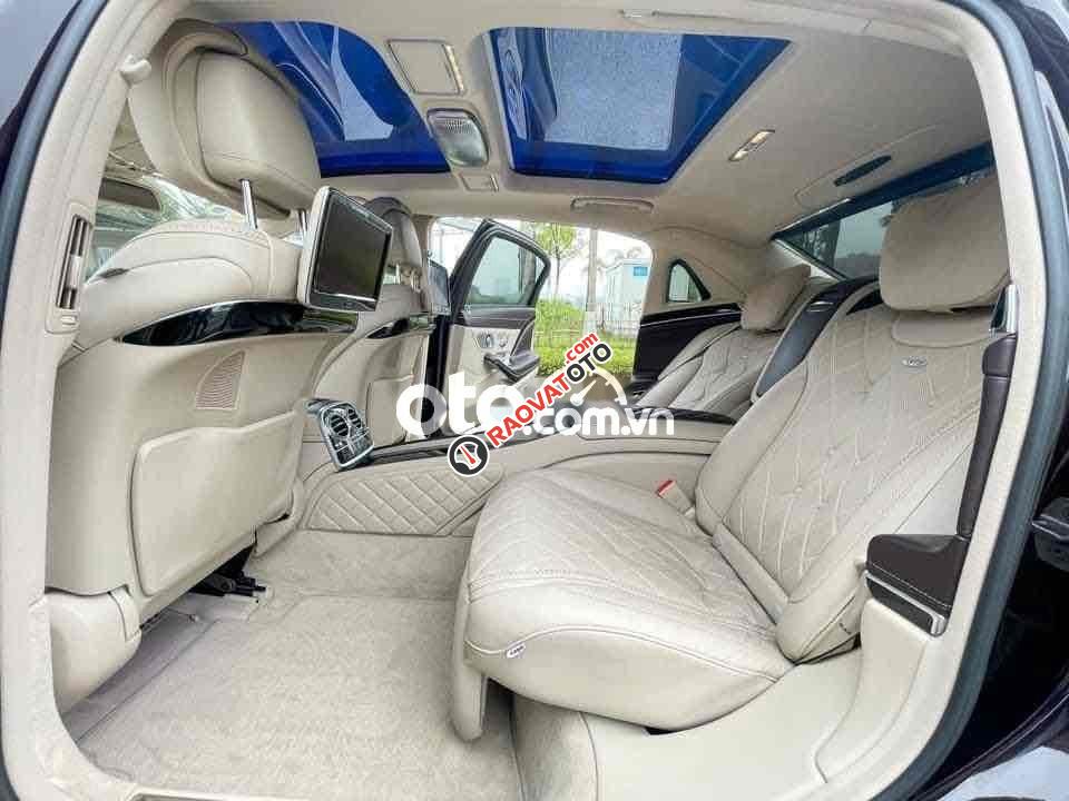 Bán Mercedes S600 Maybach sản xuất 2015, màu đen, nhập khẩu nguyên chiếc-9