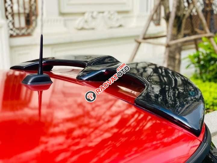 Màu trắng, nhập khẩu nguyên chiếc-17