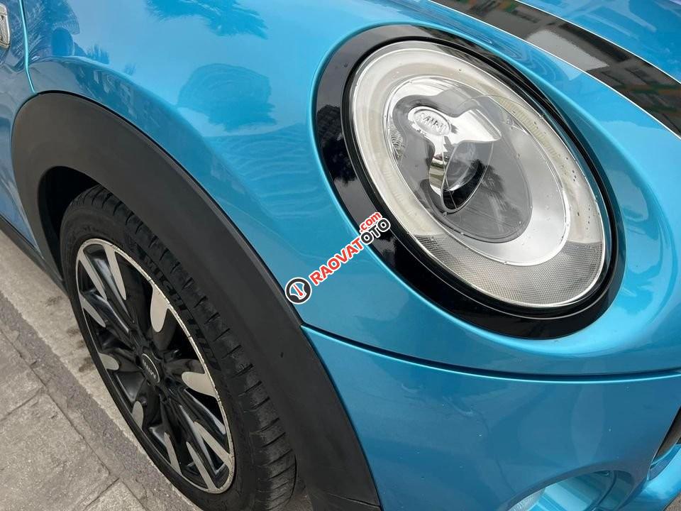 Màu xanh lam, nhập khẩu nguyên chiếc-4