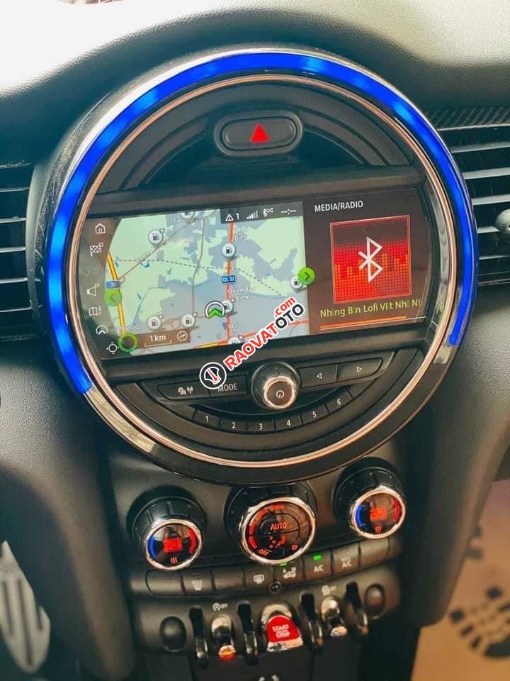 Màu trắng, nhập khẩu nguyên chiếc-4